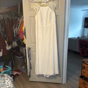 David's Bridal White Lace Wedding Dress